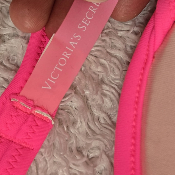 Victoria's Secret Vibrant Pink Ruffled Bikini Set - Picture 4 of 6